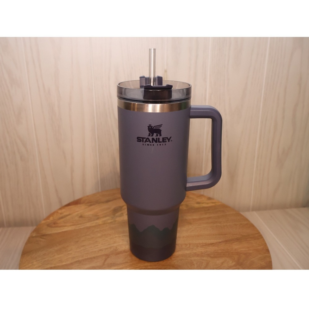 Stanley Quencher H2.0 FlowState Tumbler 40oz Blue Mountain Matte Cup